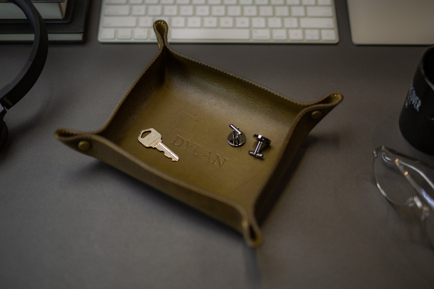 Embossed Snap Leather Valet - Monogram Catchall Tray Birthday Anniversary Leather Anniversary Gift for Him Husband Boyfriend Dad Wife Couple