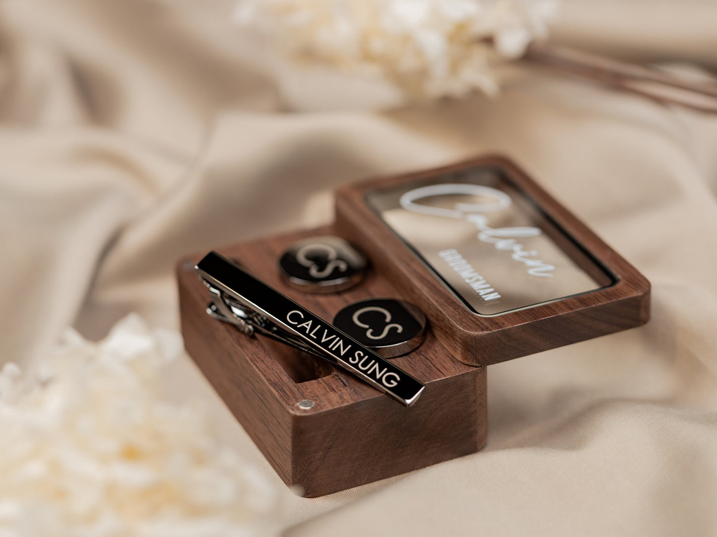Metal Cufflinks, Tie Clip & Rec Gift Box w Glass Lid - Wedding Day Cuff links Gift for Groom Fiancé Husband, Groomsmen Best Man Favors