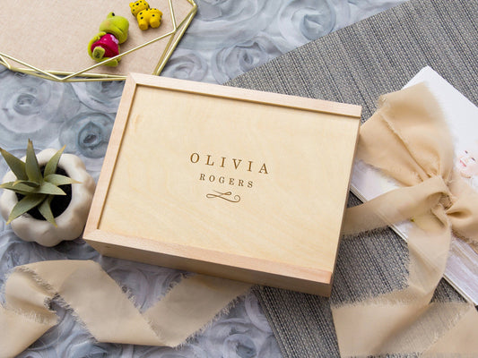 4x6" Photo Memory Box in Maple Wood - Photography Session Picture Box, Print Storage, Custom Gift Box for Christening Birthday New Parents